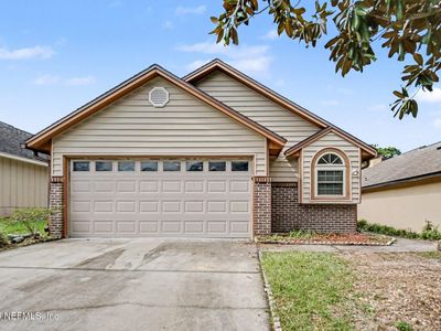1264 SUFFOLK Place
