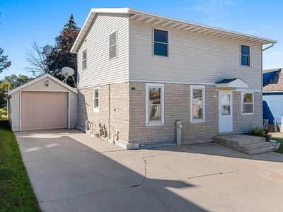 133 Lincoln STREET