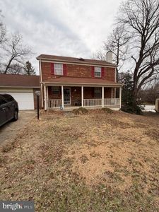 7504 Foxcroft Ct