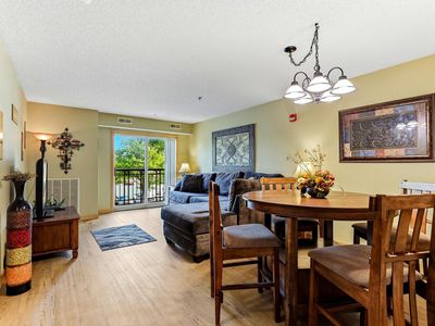 4845 W 123rd St APT 201
