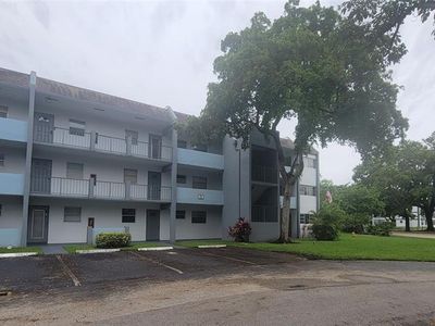 8321 Sands Point Blvd #209
