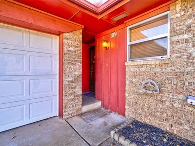 109 Bainbridge Rd
