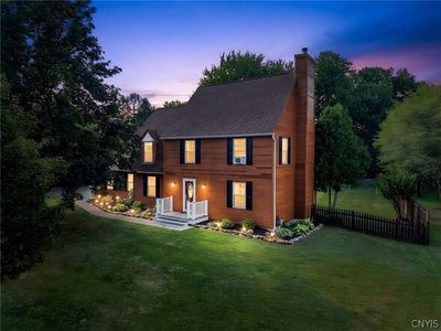 15 Olde Maple Ave