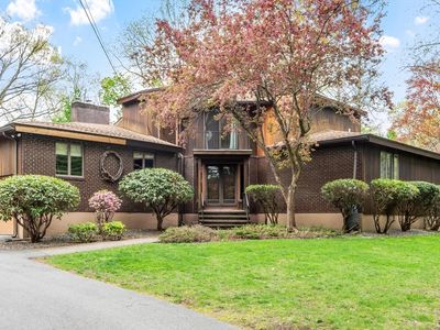 99 Beaver Rd