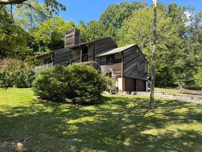 320 Cleveland School Rd