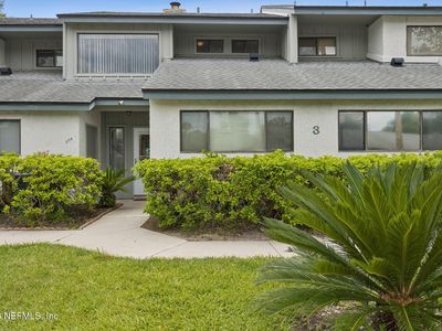 9360 CRAVEN Road #304