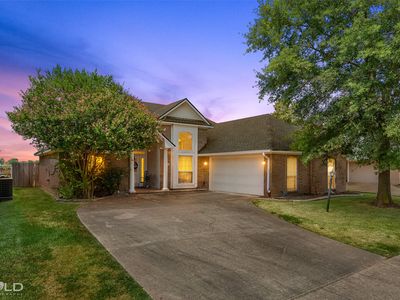2309 W Belle Haven Dr