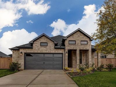 25314 Rothesay Ln