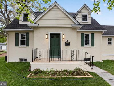 39 Elm Ave