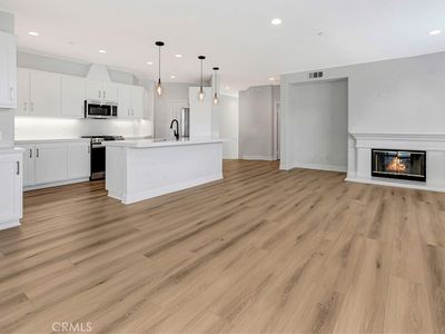 39 Avenida Brio #105