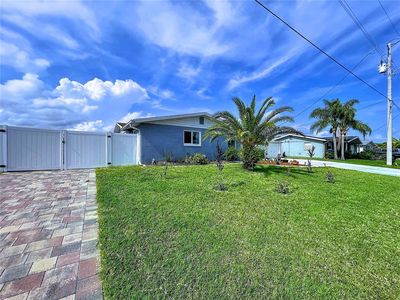 Property at 6536 Leeside Isle, Hudson, FL
