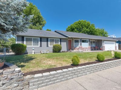 2741 Brae Dr