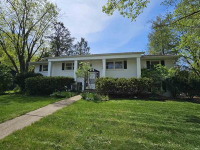 2402 E Rock Creek Dr