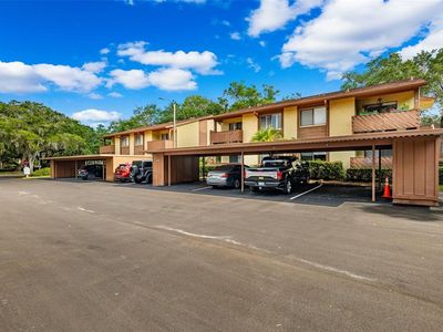 511 Longfellow Ct APT C