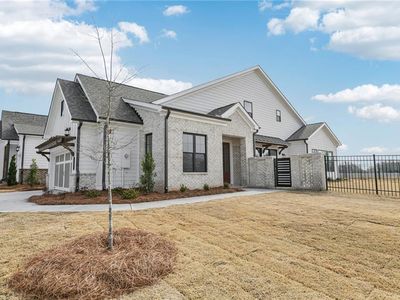 653 Beechwood Way
