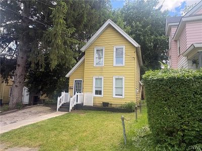 121 Maurice Ave