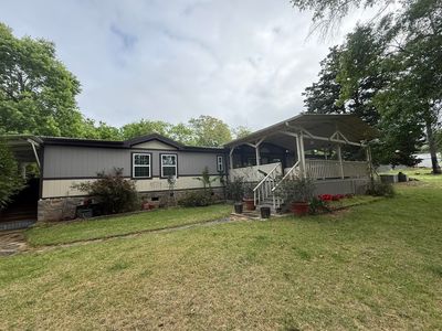 3722 Holly Rd