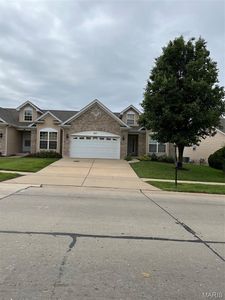 807 Elaine Dr