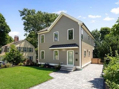 88 Coolidge Rd