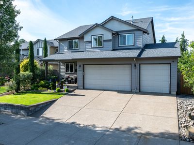471 Vine Ave