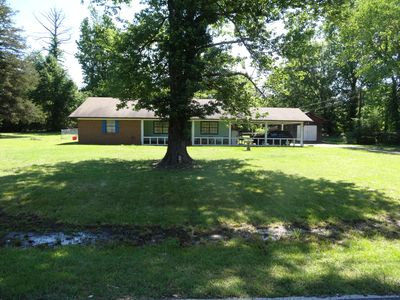 823 Donna Ln
