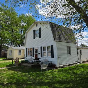 Property at 110 Maryland Ave, London, OH