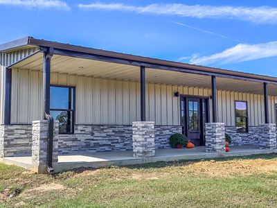 84 Reagan Dr