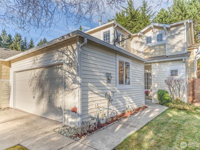 1573 NW Seasons Lane