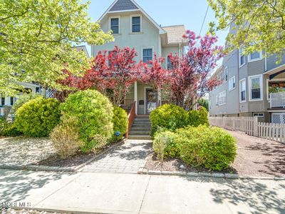 106 Forman Avenue
