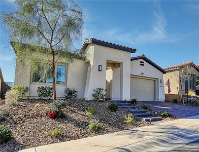43 Autumn Palm Ave