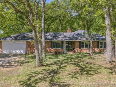 2321 Cloverleaf Pl