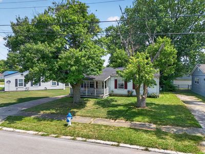 844 Central Dr