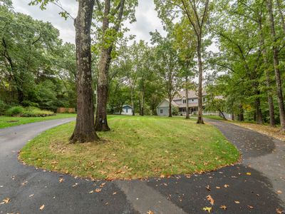 1915 S Farm Road 219