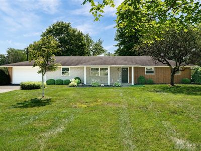 7590 Bellefontaine Rd