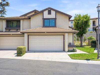 5050 Canyon Crest Dr APT 18
