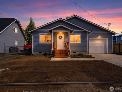 1010 Macfarlane Street