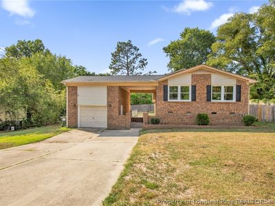 5706 Grampian Ct