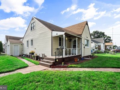 Property at 512 Grant Ave, Croydon, PA