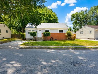1532 Adams Cir