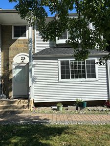 23 Hannah Dr