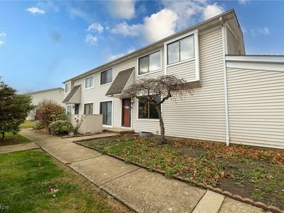 5520 Bretton Ct APT A