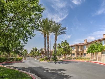 3910 Legend Hills St Unit 103