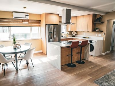 3960 Arizona St APT 8