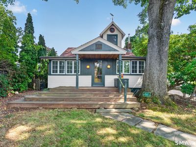207 Pawson Road