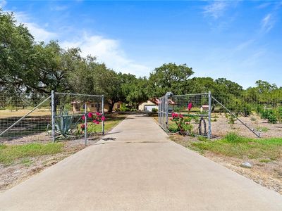 555 Silver Creek Rd