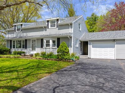 94 Thorncliff Rd