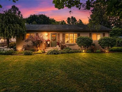 2046 E Palmyra Port Gibson Rd