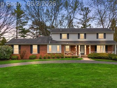4821 School Bell Ln