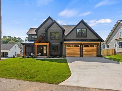 208 Forest Park Dr