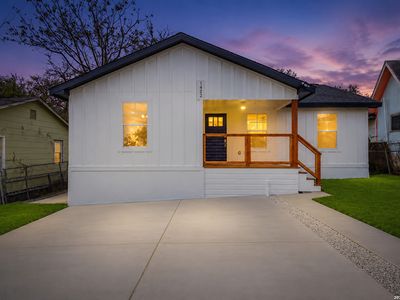 1422 KAYTON AVE